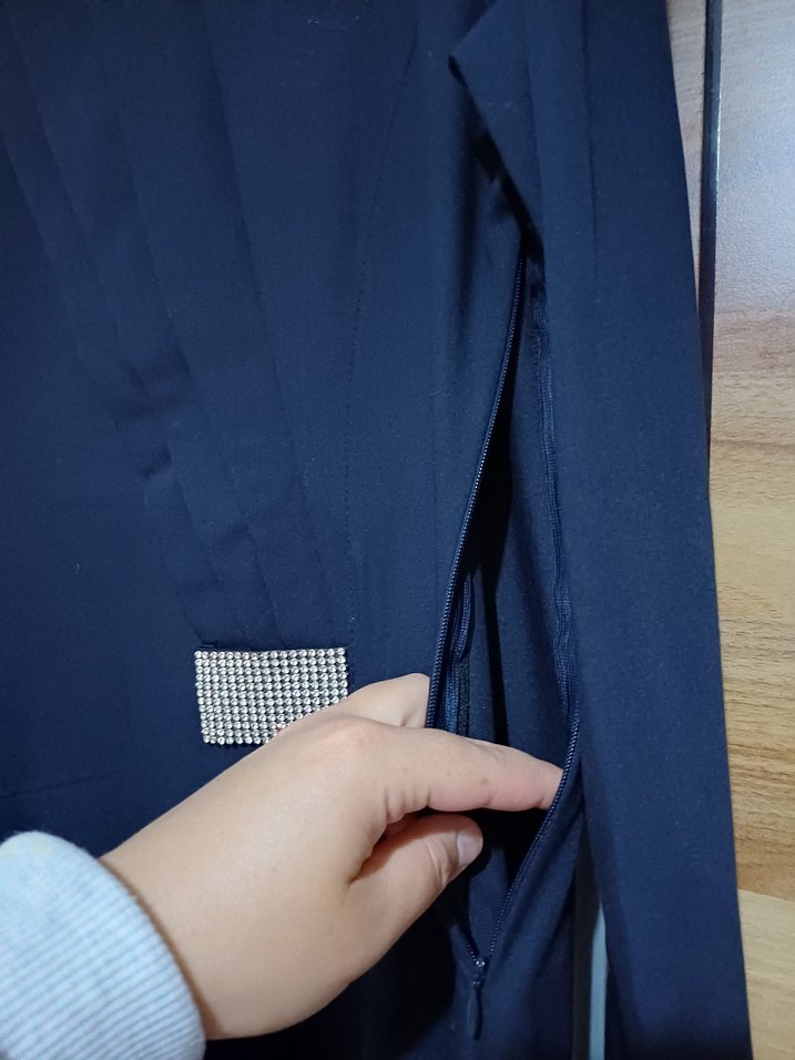 Lacivert V Yaka Uzun Kollu Kadın Elbise - Görsel 3