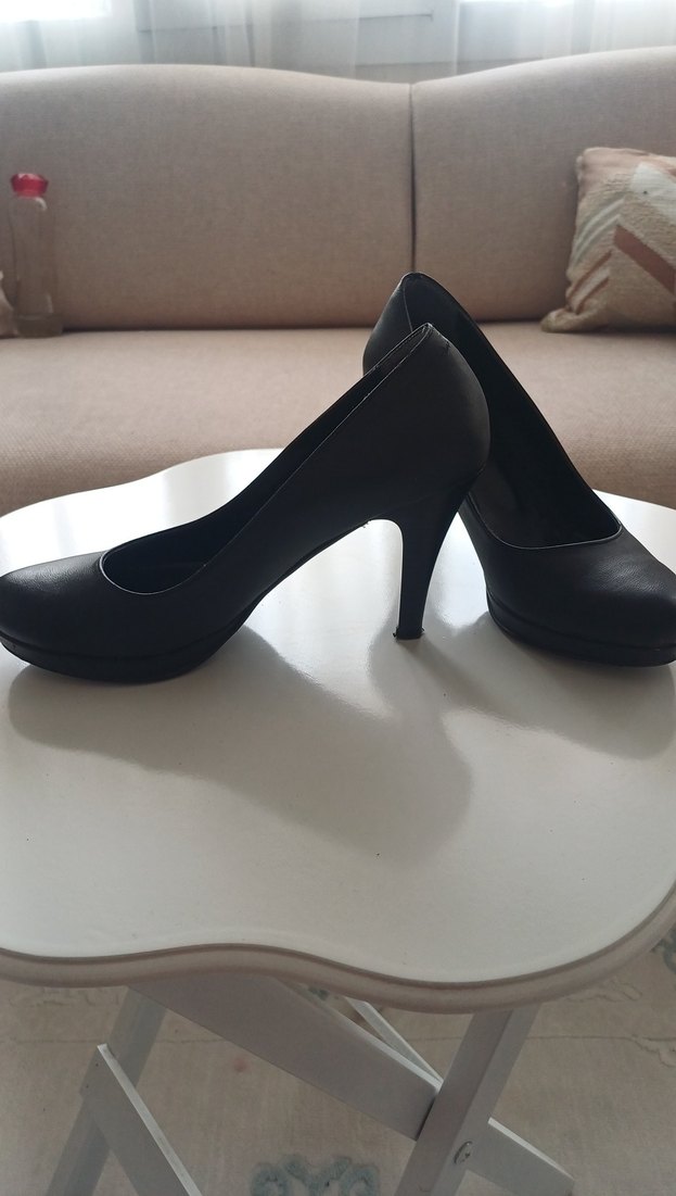 Siyah Modern Klasik Stiletto Topuklu Kadın Ayakkabı - Görsel 3