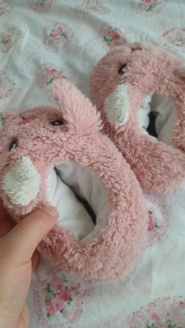 Kız Çocuk Pembe Nakışlı Sıcak Peluş Terlik - Görsel 4