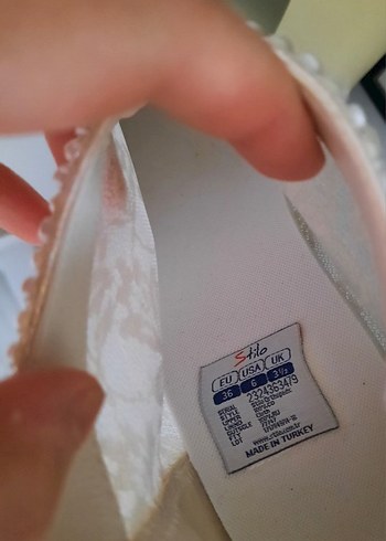 Dantel Detaylı Beyaz Platform Topuklu Kadın Ayakkabı - Görsel 3