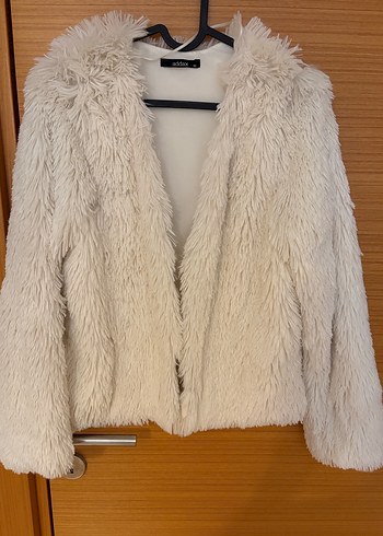 Kadın Bej Peluş Uzun Kollu Midi Ceket