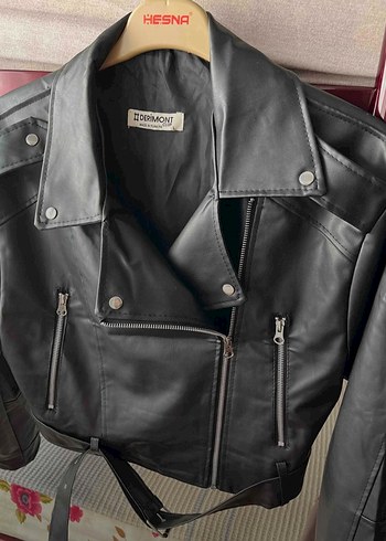 Kemer Detaylı Siyah Deri Biker Ceket