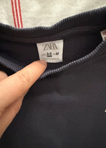 Zara erkek çocuk sweatshirt - Görsel 2