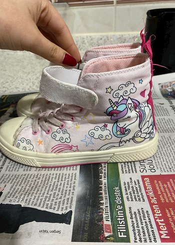 Kız Çocuk Pembe Bağcıklı Ve Cırtlı Spor Ayakkabı - Görsel 2