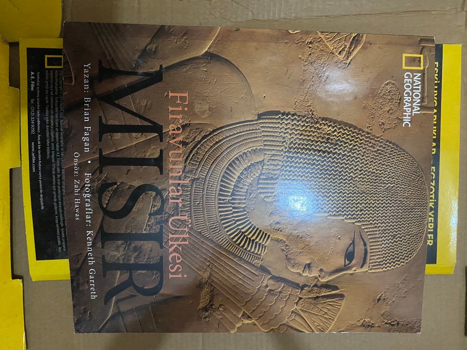 Altın Firavun Maskesi Kitabı ve 13 DVD - Görsel 2