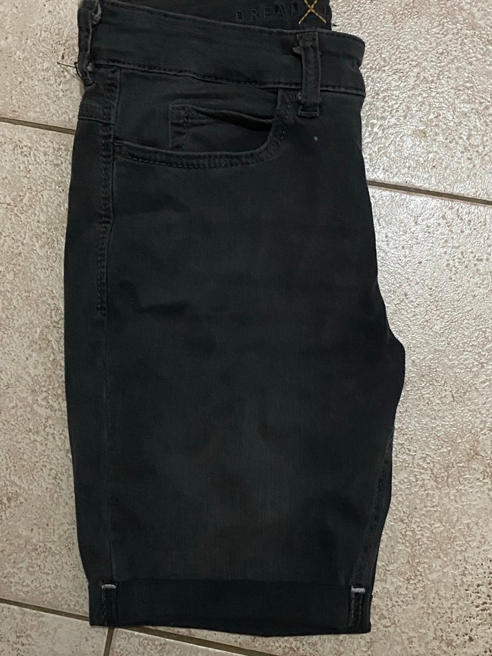 Siyah Kadın Midi Denim Şort - Görsel 2