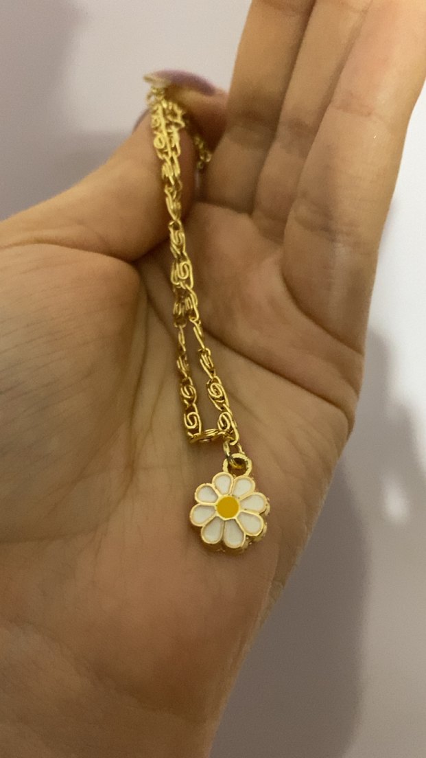 Çiçek Desenli Altın Rengi Zincir bileklik - Görsel 2