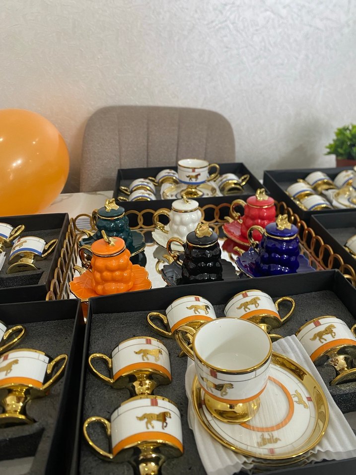 Beyaz Altın Detaylı At Figürlü Fincan Seti - Görsel 4