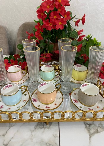 Çiçekli Desenli Renkli 6'lı Kahve Fincanı ve Uzun Bardak Seti - Görsel 7