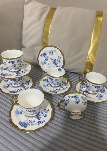 Mavi Çiçekli Altın Yaldızlı Porselen Fincan Takımı - Görsel 6