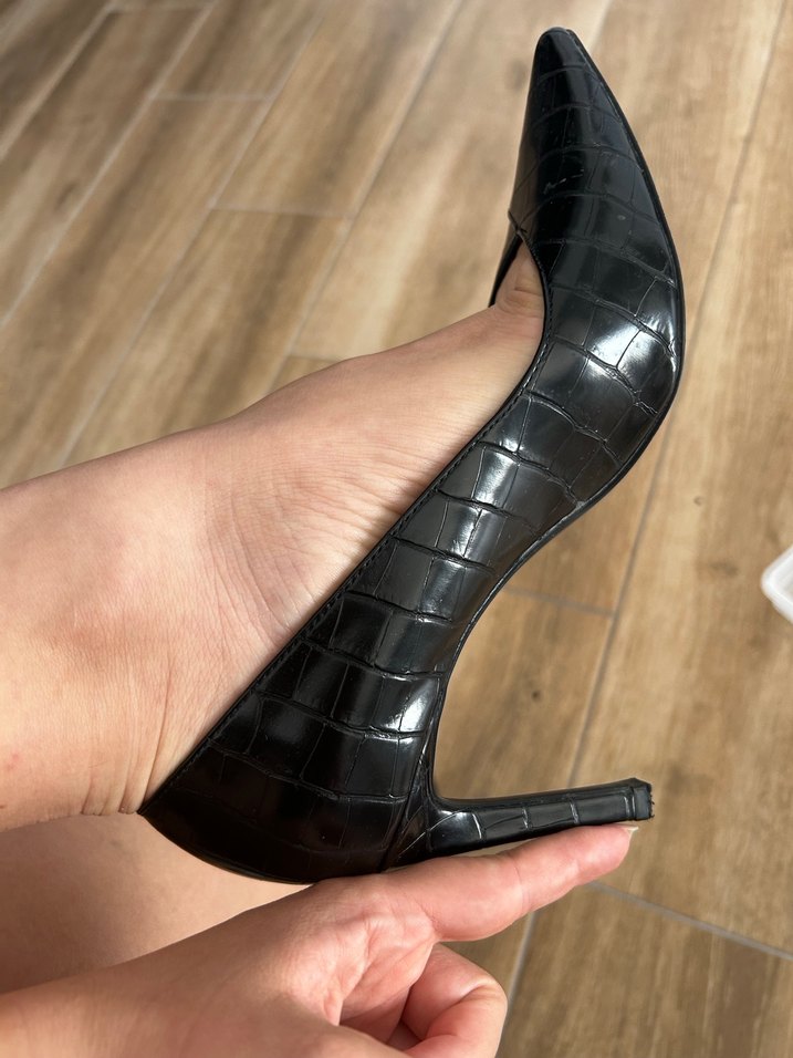 Stradivarius Siyah timsah derisi Desenli Stiletto Topuklu - Görsel 3