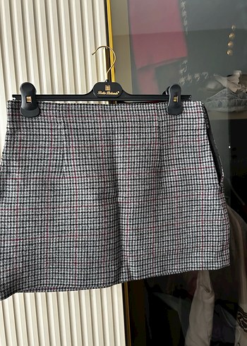 m Beden ZARA KIŞLIK ETEK KAÇIRMAA S-M uygun Ekose Desenli Gri Mini Etek