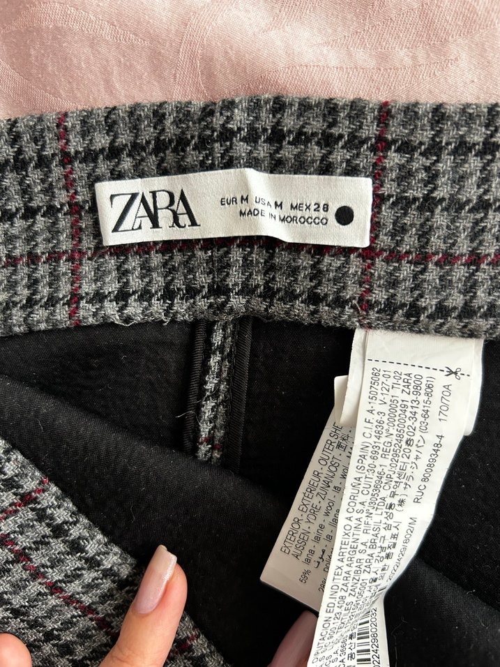 ZARA KIŞLIK ETEK KAÇIRMAA  S-M uygun Ekose Desenli Gri Mini Etek - Görsel 3