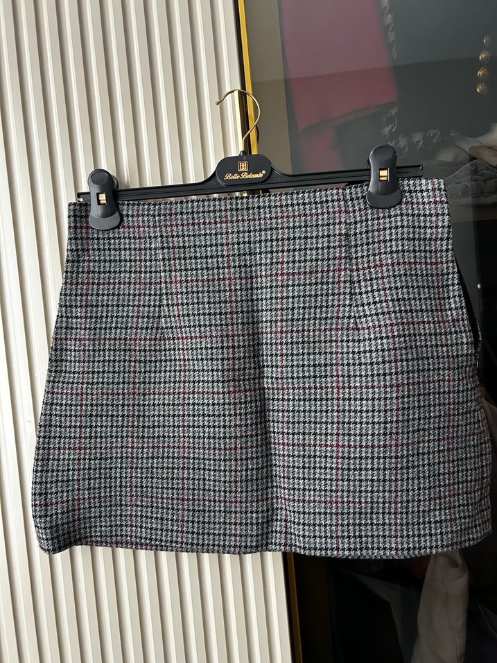 ZARA KIŞLIK ETEK KAÇIRMAA  S-M uygun Ekose Desenli Gri Mini Etek - Görsel 5