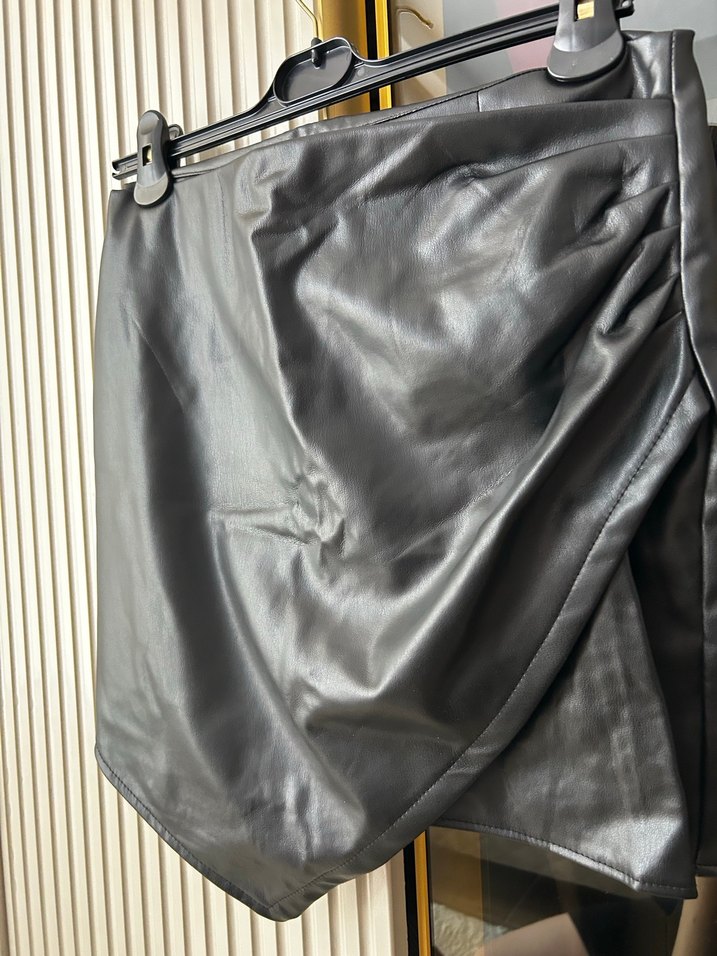 Ambar marka siyah  Deri Drapeli Kadın etek - Görsel 2