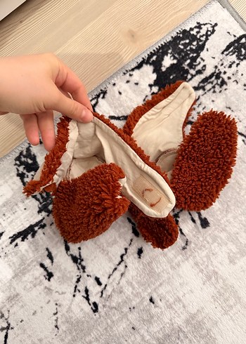 Kabarık Peluş patik - Görsel 2