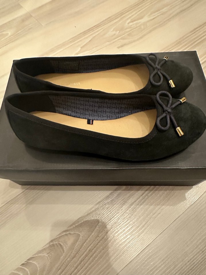 Tommy Hilfiger Siyah Süet Kadın Babet - Görsel 4