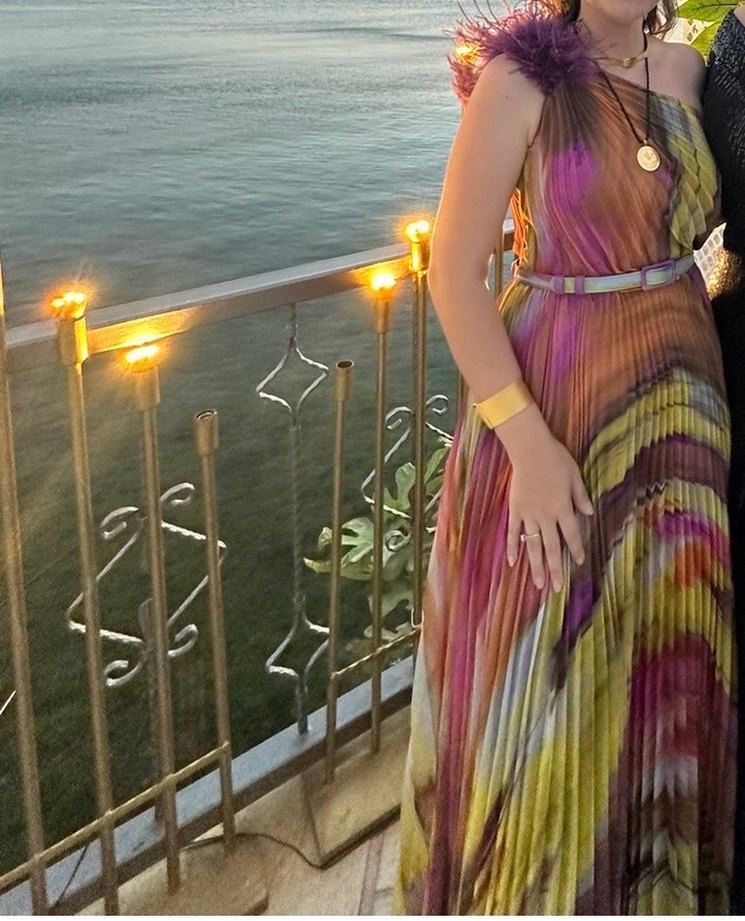 Renkli Piliseli Uzun Kayık Yaka Abiye Elbise - Görsel 3