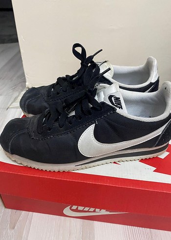 Siyah Nike Kadın Spor Ayakkabı - Görsel 2