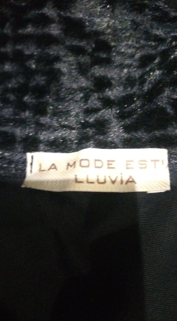 siyah pelerin cepli hiç kullanılmadı 48 beden - Görsel 3