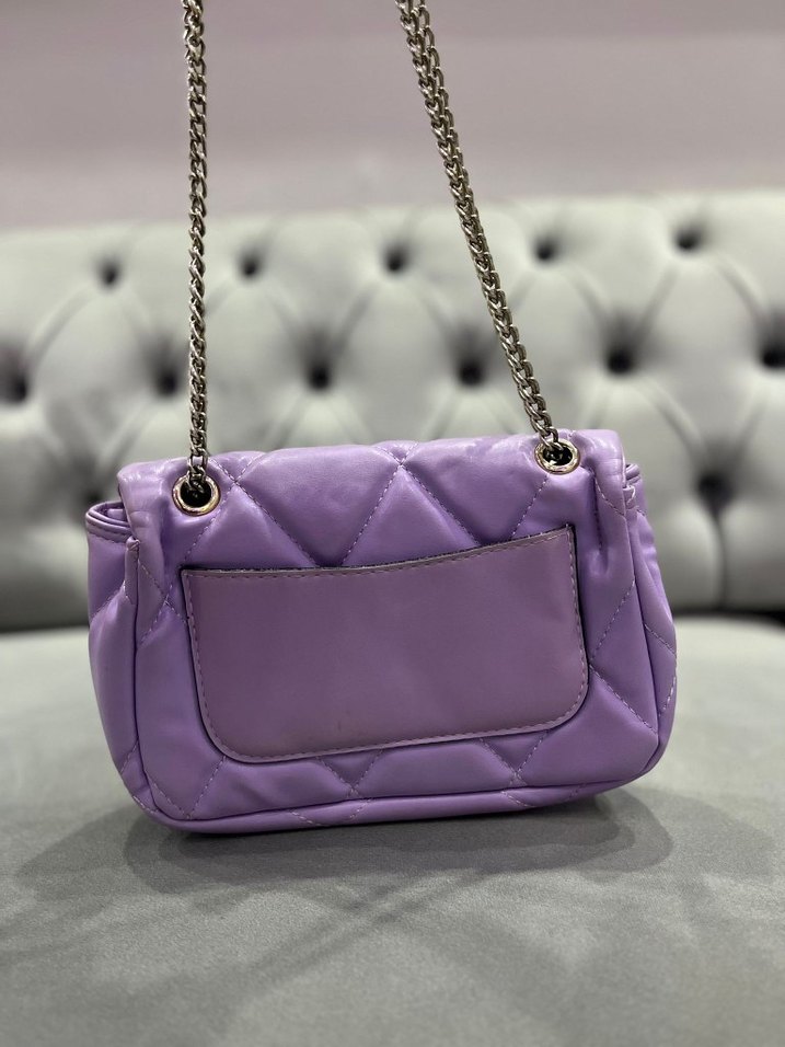 Mor Zincir Detaylı Modern Klasik Deri Çanta - Görsel 5