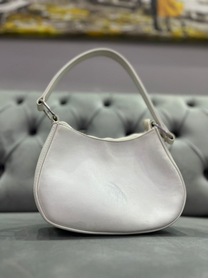 Minimalist Beyaz Deri Kadın Çanta - Görsel 5
