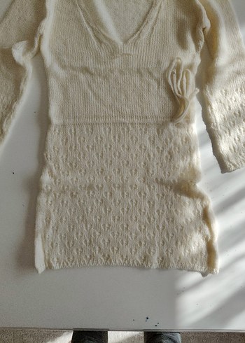 Beyaz V Yaka Örgü Elbise - Görsel 2