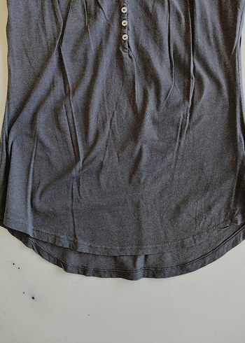 Gri Kısa Kollu Düğmeli Bluz - Görsel 2