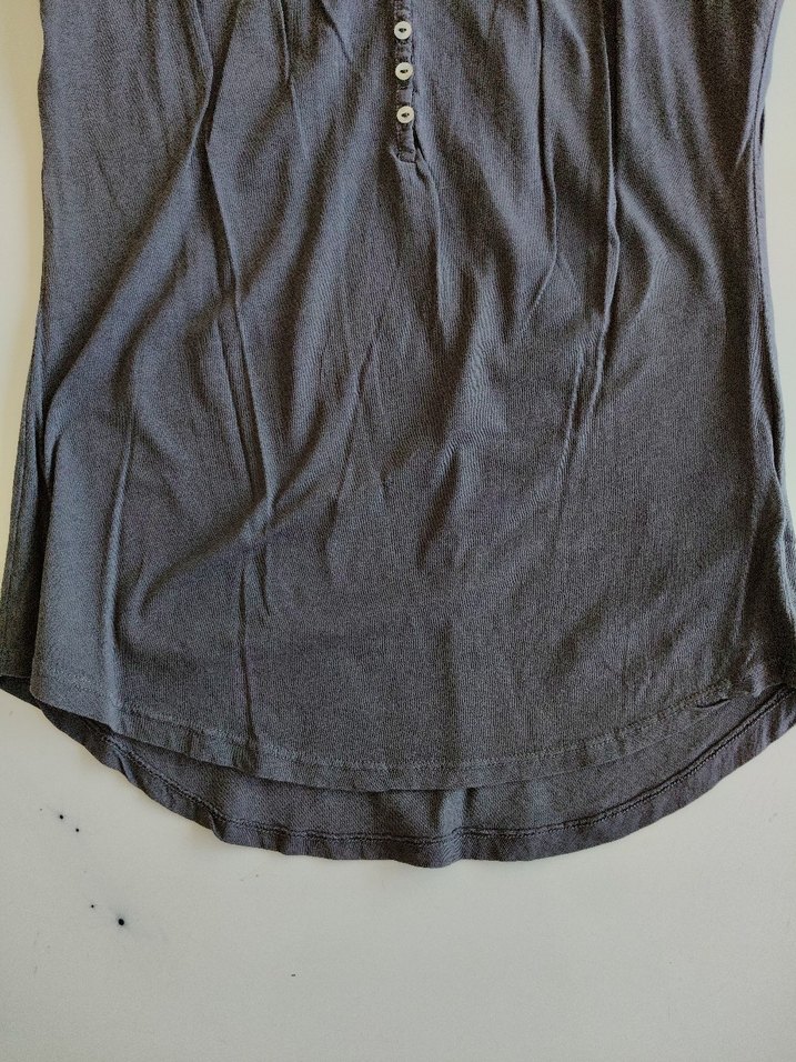 Gri Kısa Kollu Düğmeli Bluz - Görsel 2