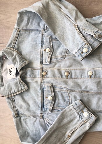 Zara Kız Çocuk Pembe Baskılı Denim Ceket