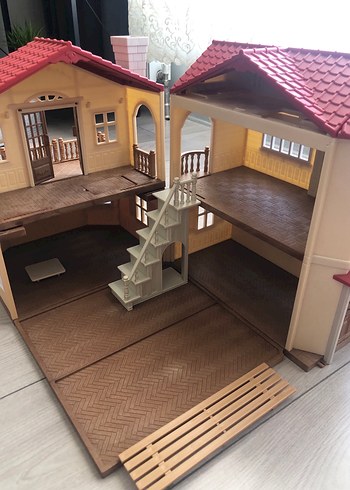  Beden Renk Sylvanian Family evi ve eşyaları