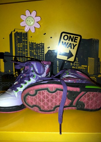 Mor Bağcıklı ve Cırt Cırtlı Kız Çocuk Spor Ayakkabı - Görsel 3