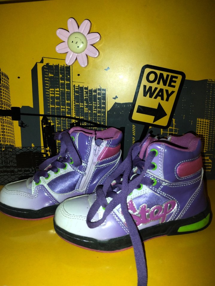 Mor Bağcıklı ve Cırt Cırtlı Kız Çocuk Spor Ayakkabı - Görsel 4