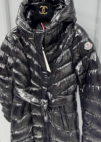 38 Beden Moncler