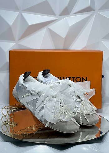 louis-vuitton 38