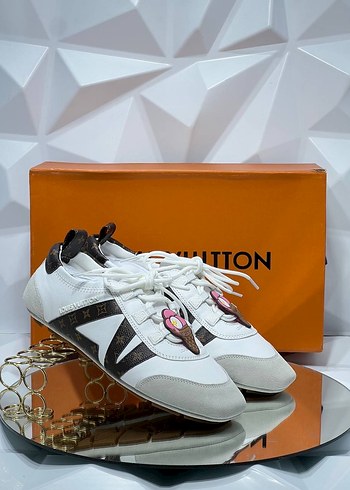 louis-vuitton 37