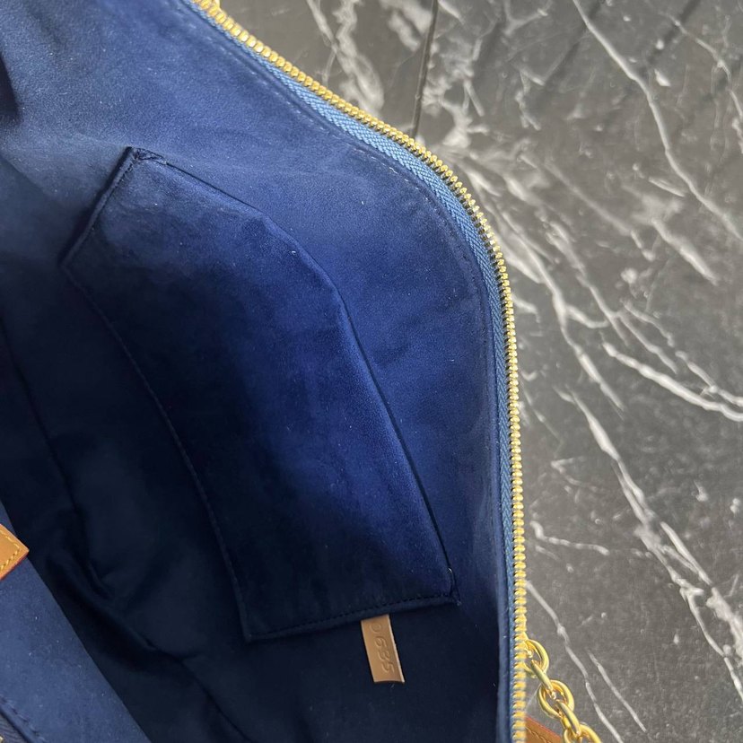 Louis Vuitton — görsel 12/15