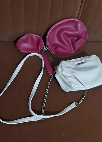 Beyaz Fermuarlı Minimalist Kadın Çanta - Görsel 3