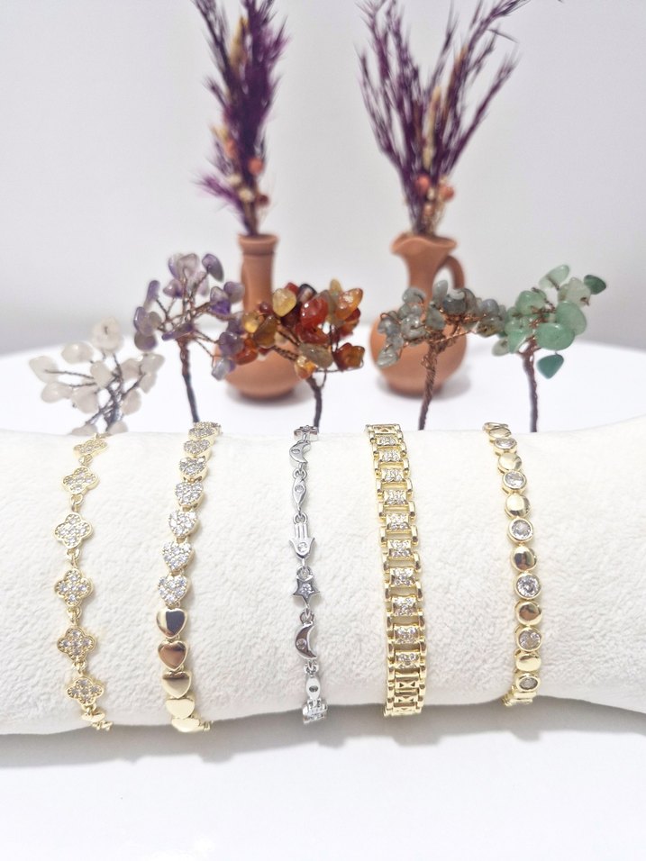 Zincir Detaylı Bohem Kadın Bileklik Altın Renk - Görsel 3