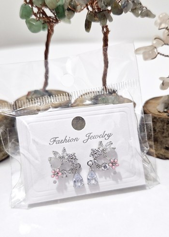 Mor Mini İşlemeli Payetli Kadın Küpeler - Görsel 4