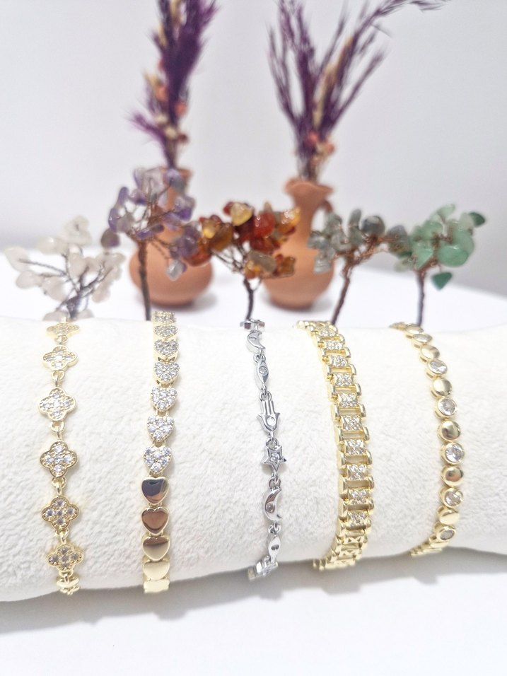 Altın Renkli Boncuklu Bohem Bileklikler - Görsel 2