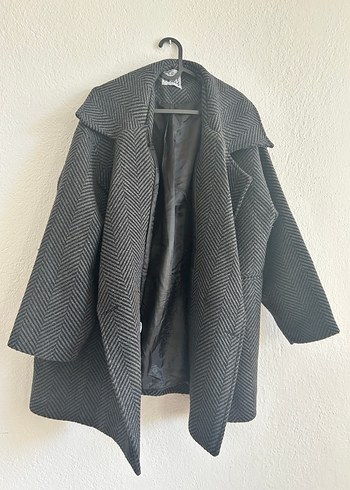 Koyu Gri Balık Kılçığı Desenli Astarlı Oversize Kadın Kaban