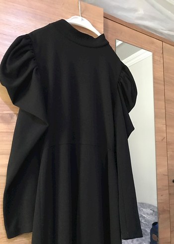 Uzun Kollu Siyah Elbise - Görsel 2
