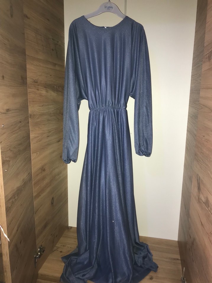 Uzun Kollu, Yüksek Yakalı Mavi Kadın Elbise - Görsel 2