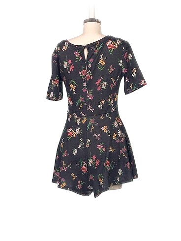 Bershka Kısa Tulum %70 İndirimli. - Görsel 3