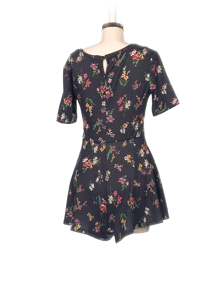 Bershka Kısa Tulum %70 İndirimli. - Görsel 3