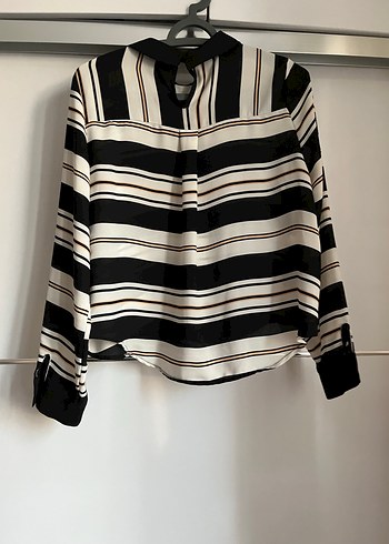 Kadın Siyah Çizgili Pilili Uzun Kollu Gömlek - Görsel 4