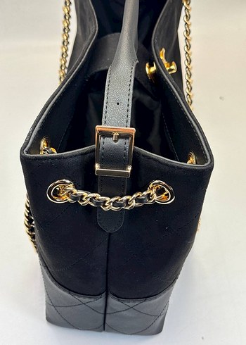 Chanel CHANEL SHOULDER BAG