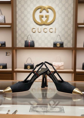 New Season
New Collection
GUCCİ - Görsel 4