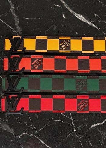 SALE
Louis Vuitton Kemer 4 cm
Hakiki Deri İthal Aksesuar - Görsel 11